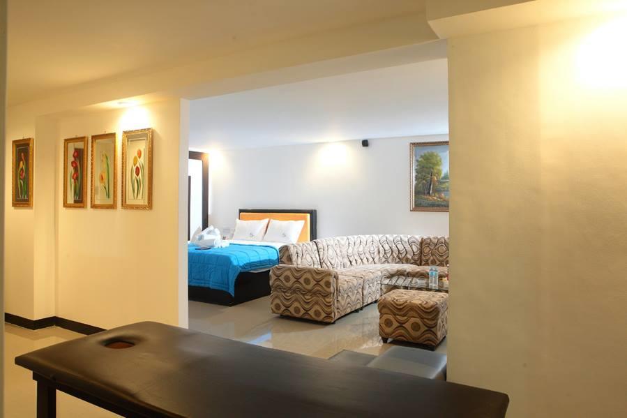 V.F. Four Season Hotel อังเฮเลส ภายนอก รูปภาพ